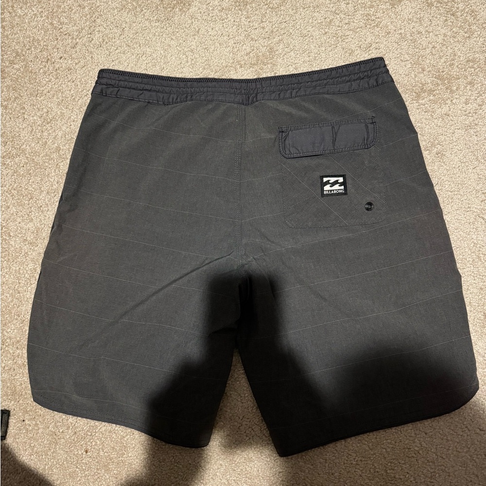 Billabong Lo tide board shorts
